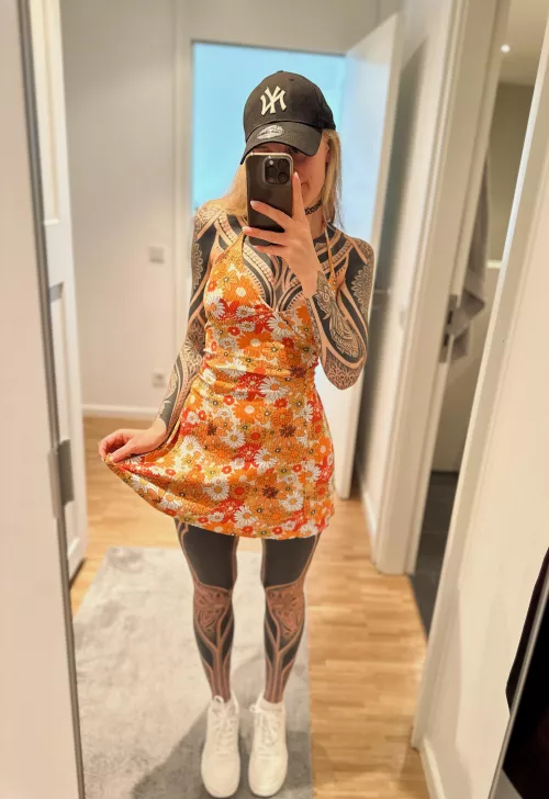 I like it when the summer wind blows between my legs