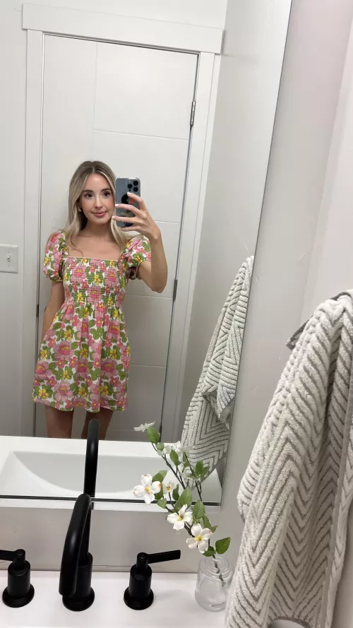 I love love this dress 🌸🩷