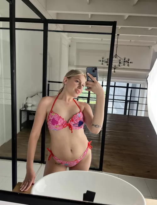 I thought my smile was cute here!