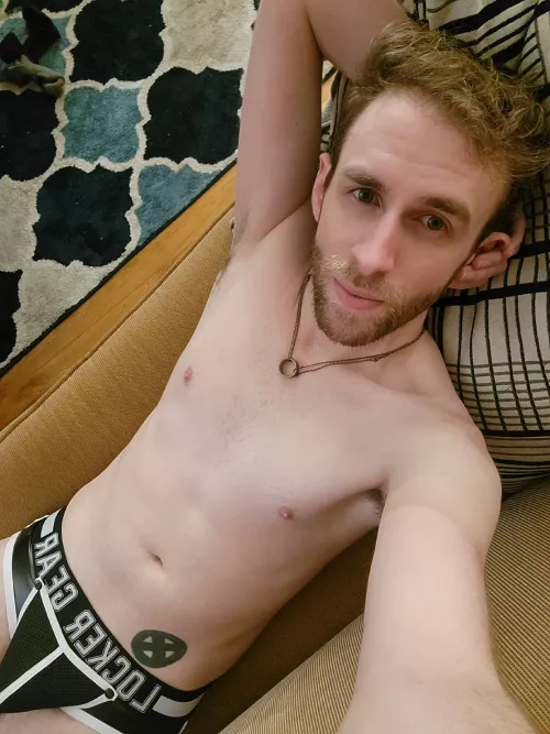 I'm sure there's an NSFW version somewhere