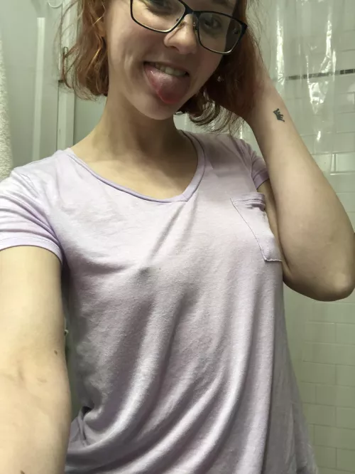 Nerdy girls definitely know how to have fun😛