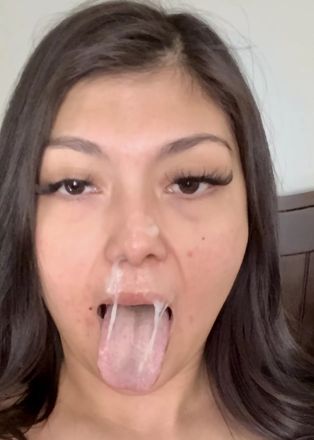 Now cum give mommy a kiss..