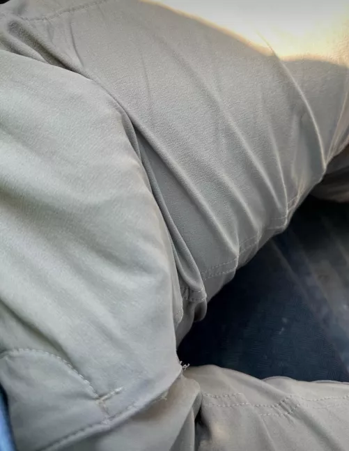 Took this while I was browsing nsfw posts on Reddit during my lunch ;)