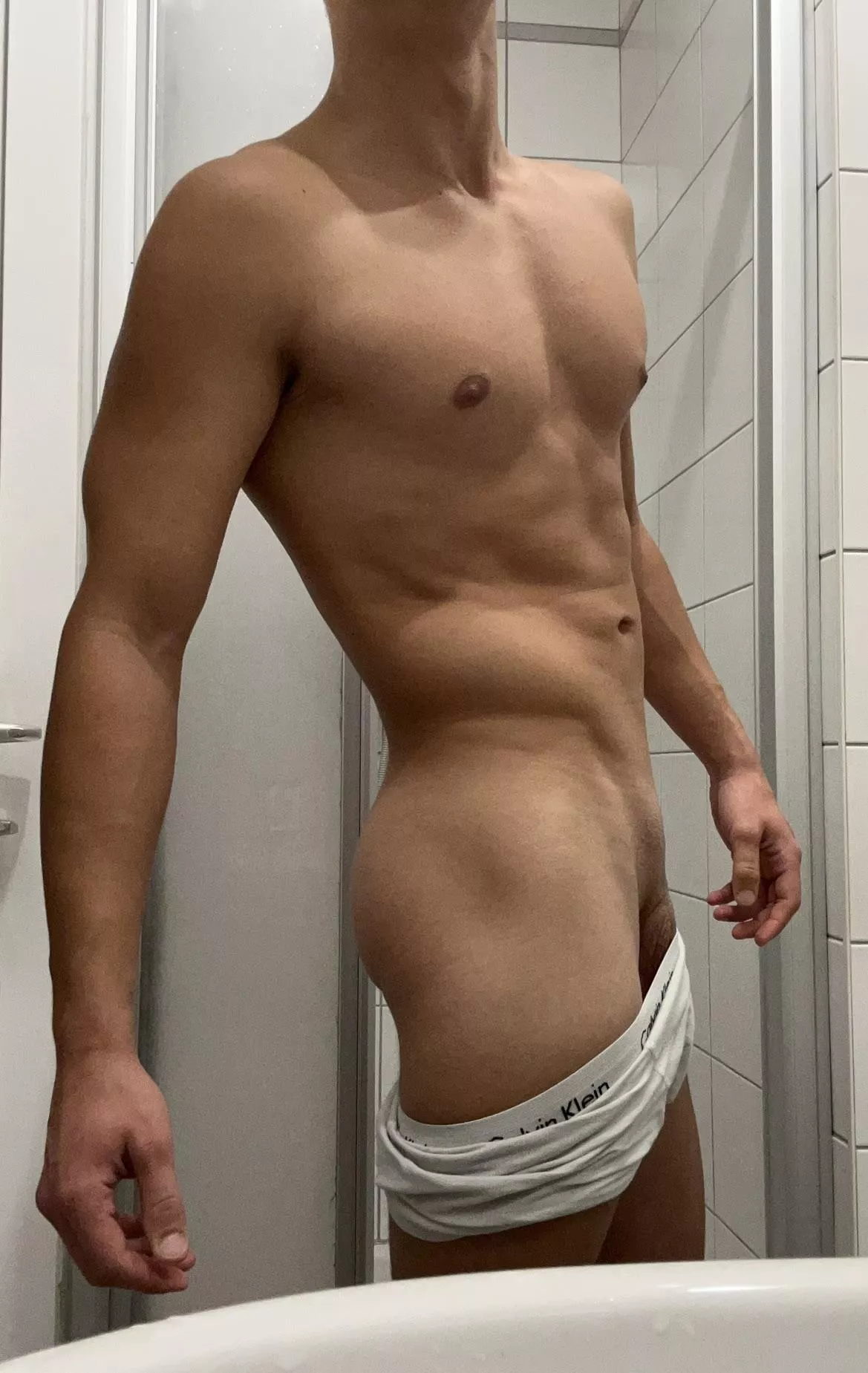 (19)Would you taste my body?