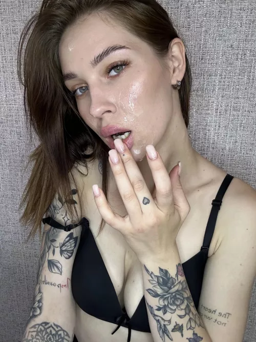 Add more cum to my face