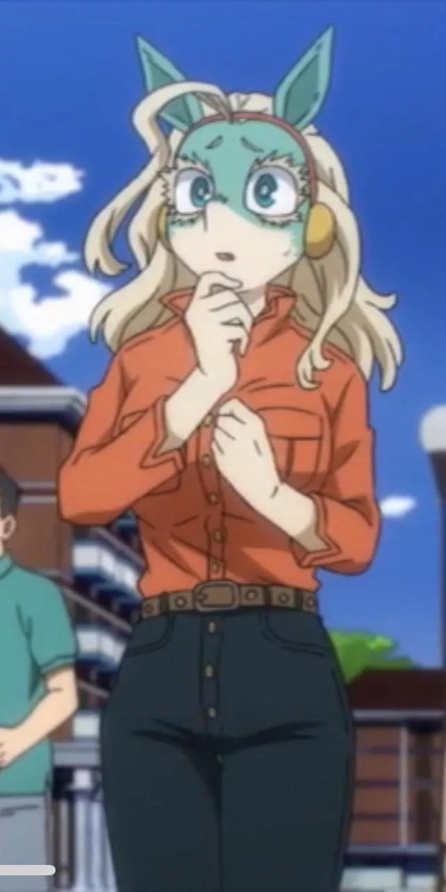 Can someone please tell me her name and if there’s art of her? 