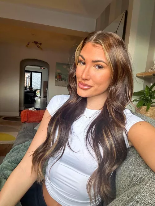 Do you think being 6'5 makes me look classy?