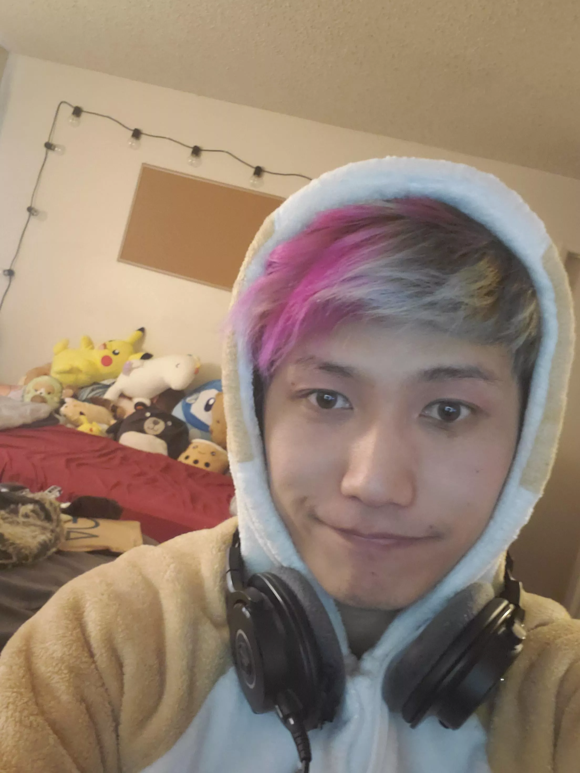 Getting ready to game and be somewhat productive 