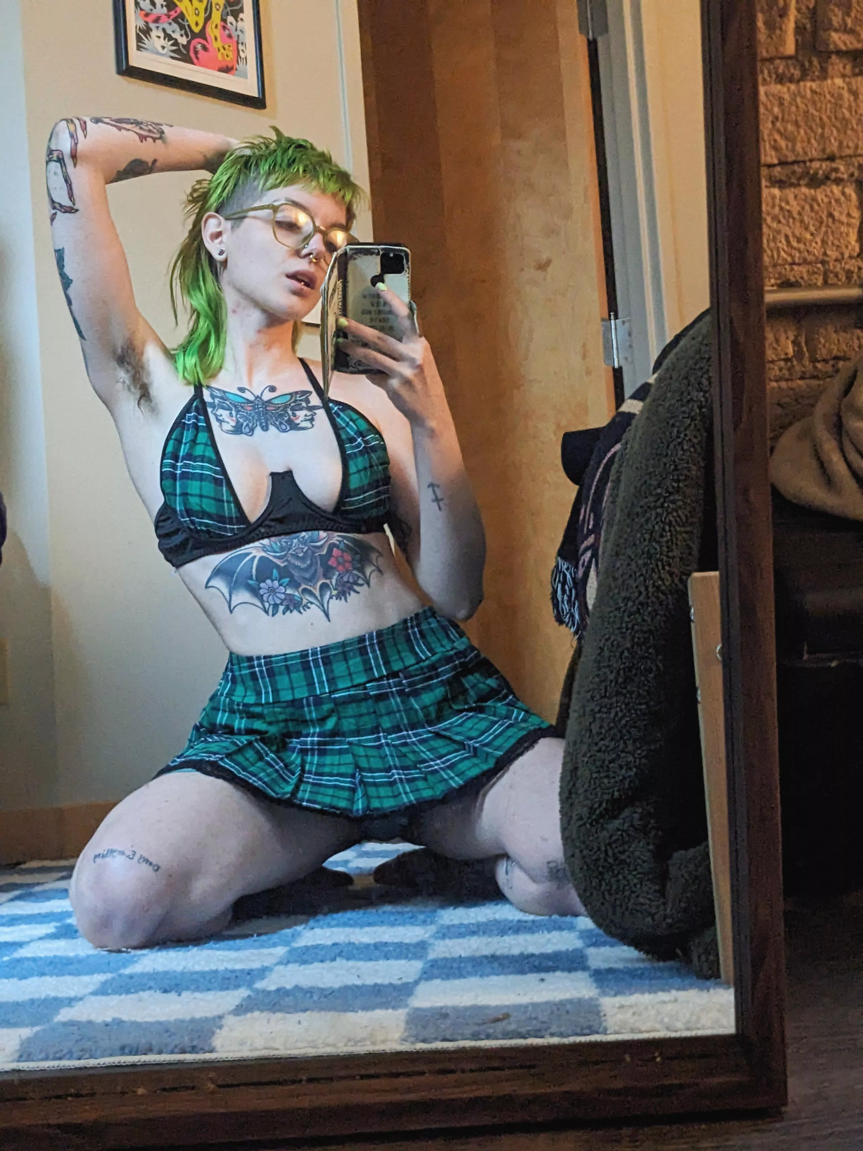 Got this cute ass set as a gift 💖