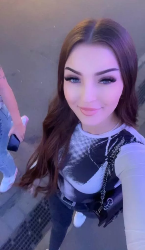 I hope u like my classy look today