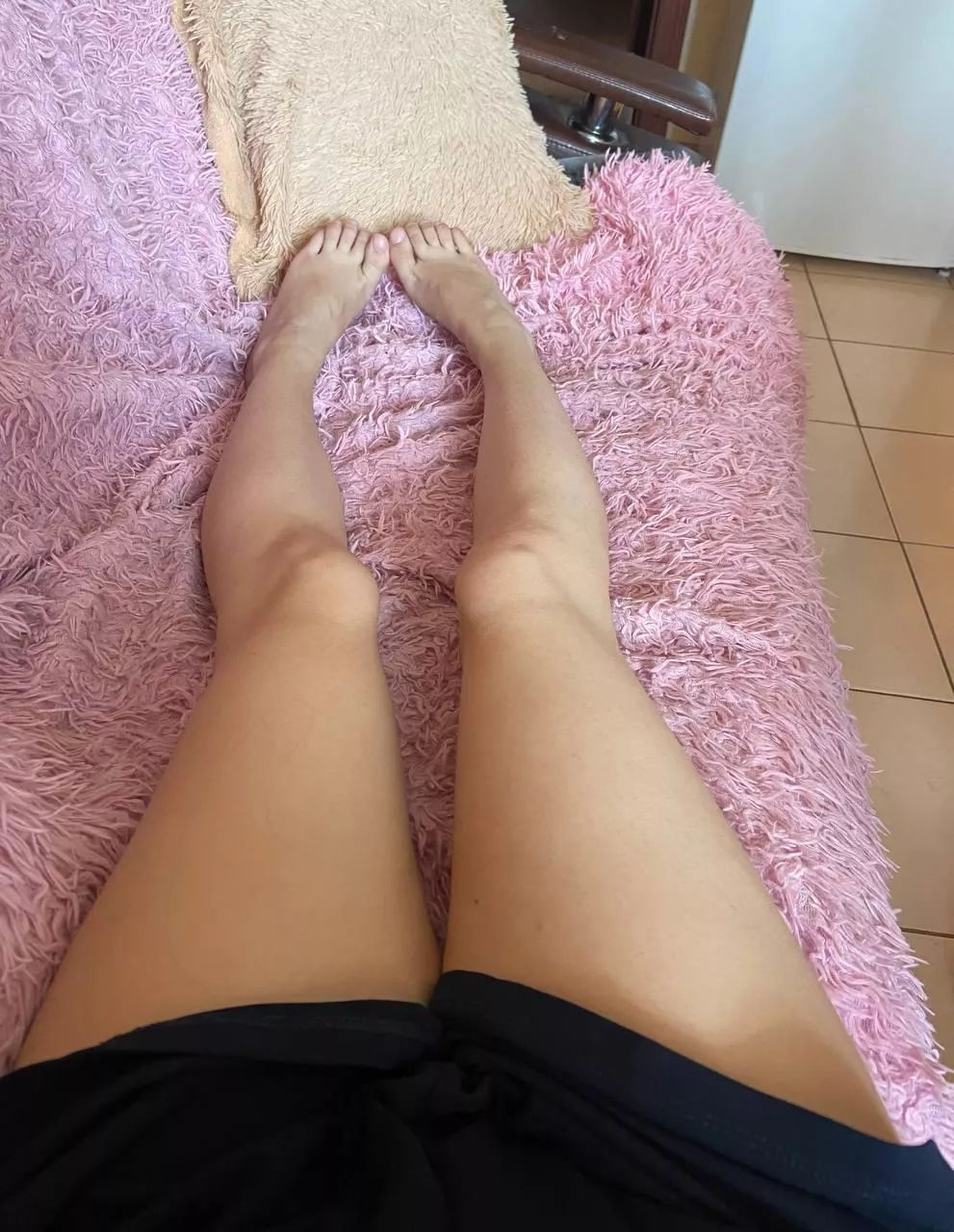 Long legs are always good