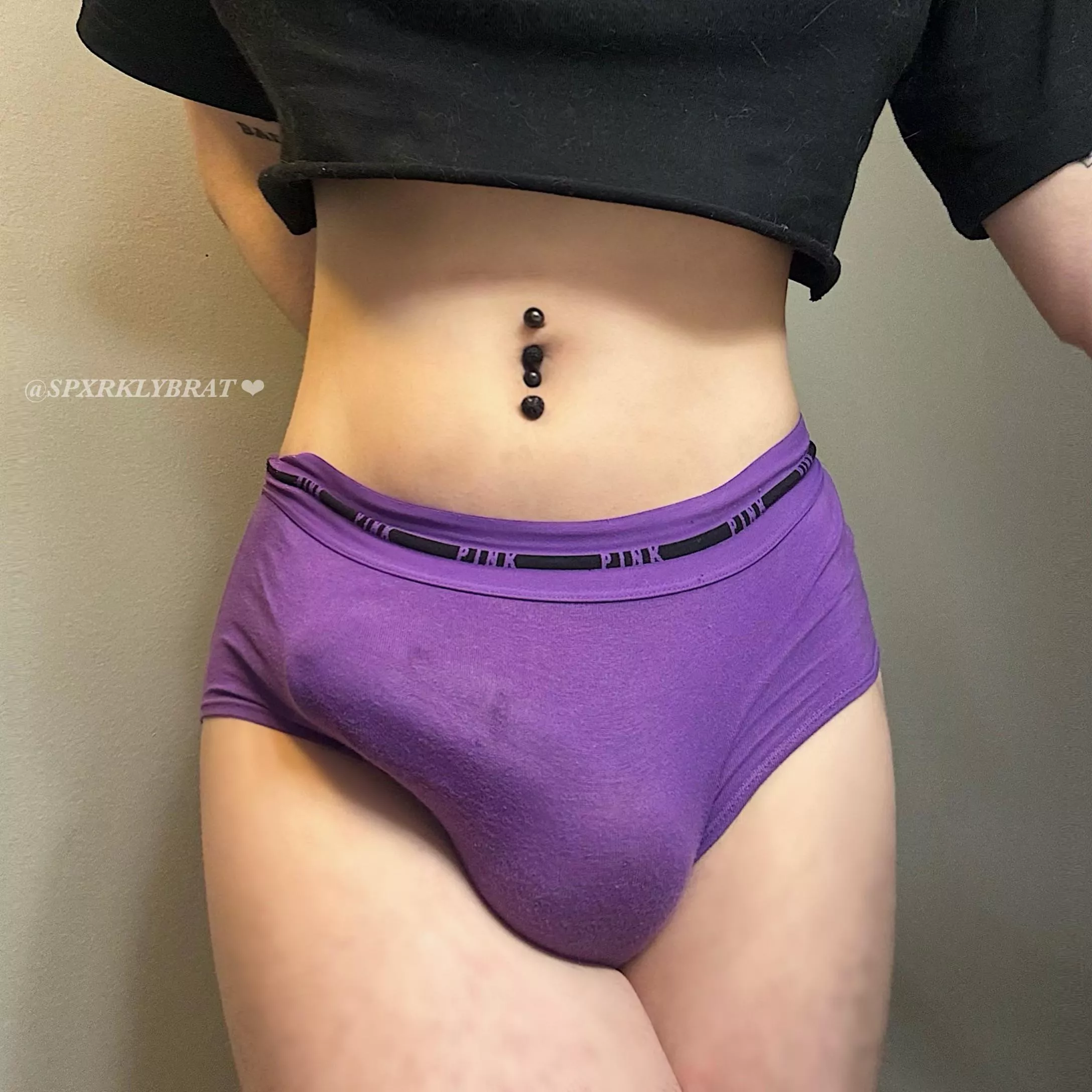 u wanna rub my big bulge?