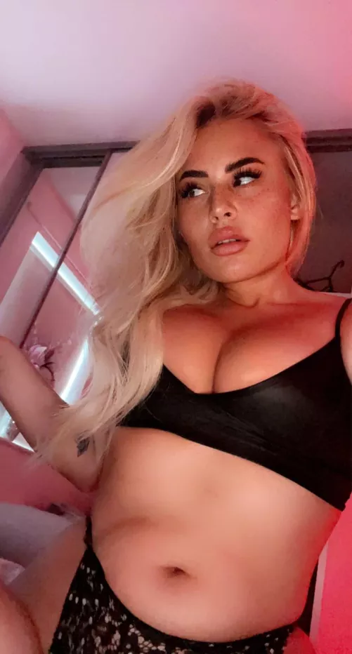 Would you do me without a condom or is it not worth the risk daddy?
