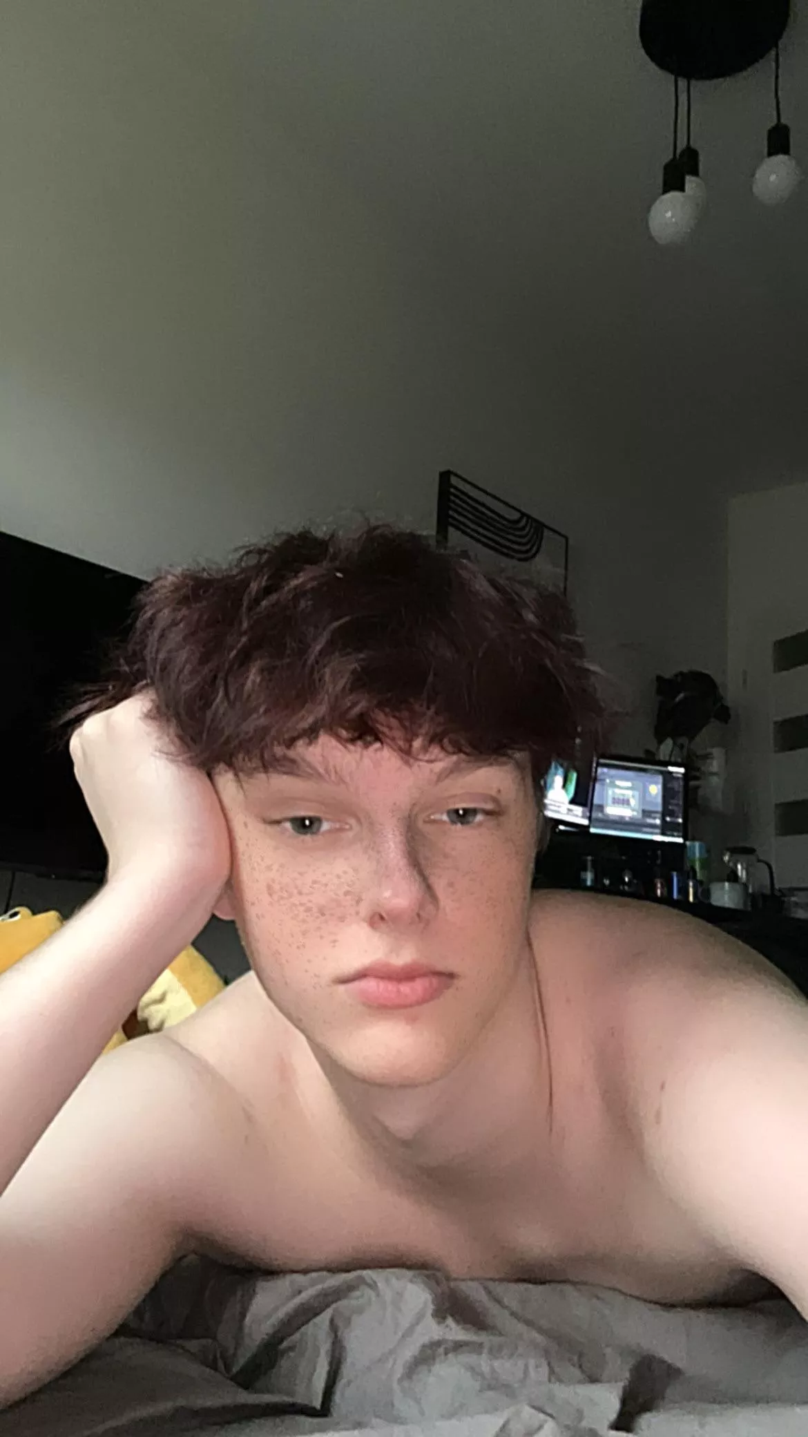 [EU] anyone needs a dc buddy?