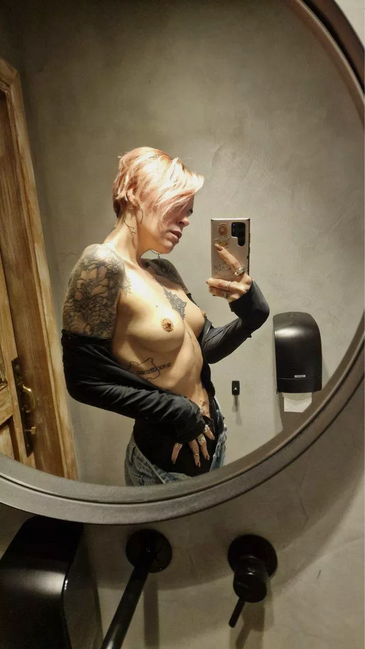 Just a dash of spice to make your day.