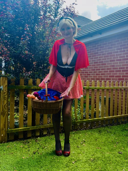 Lauren Red Riding Hood checks she has everything in her basket a Grandma needs, before setting off into the woods! Hehe! 