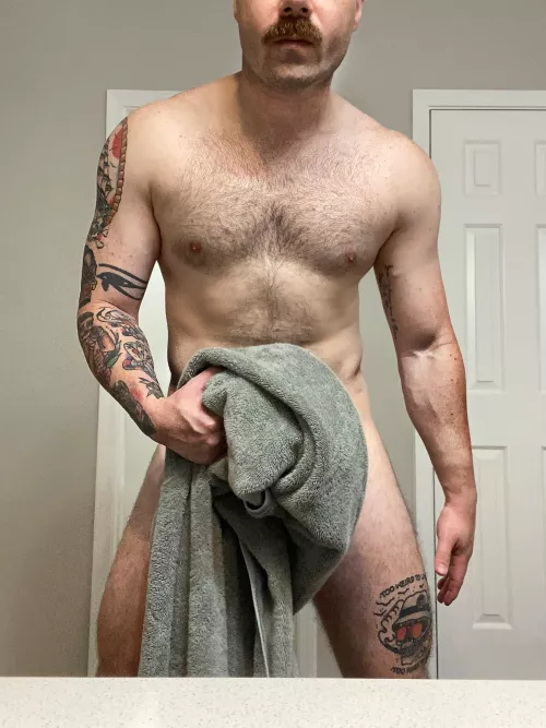 You’re so pretty, but you would look so much better with my arms wrapped around your neck. Don’t you think? 