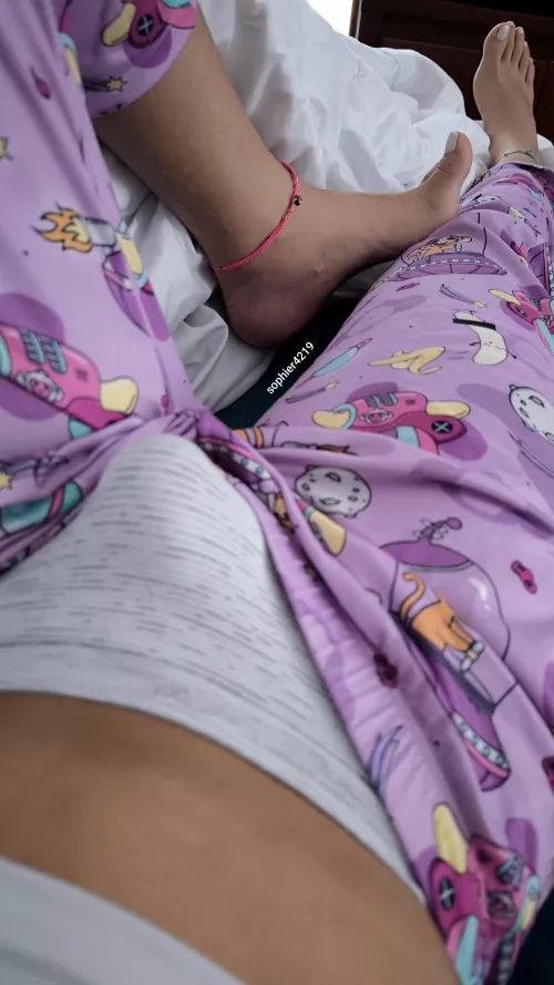 Feet or anything else??? 😜👅