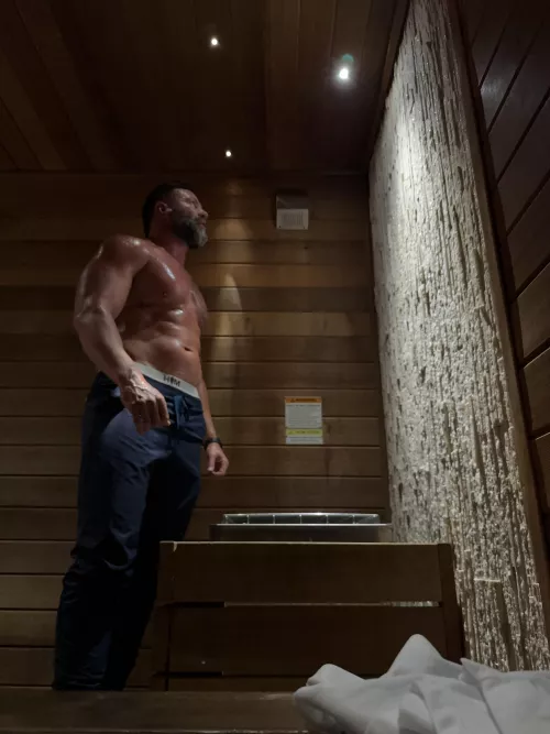 First time posting here. Hope this is acceptable!?