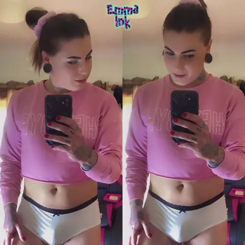 I just wanted a sword fight 😛⚔️🩷