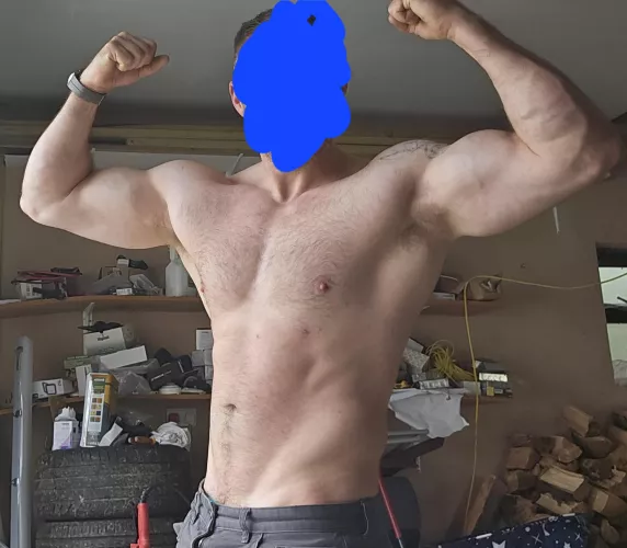 Just chopping some wood 🪵 