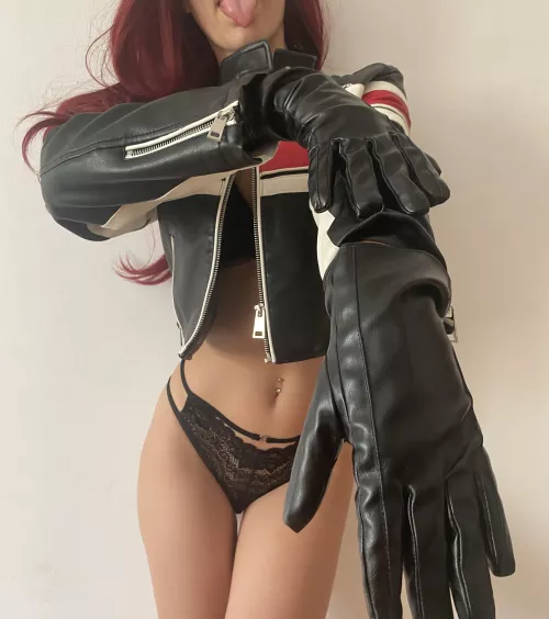 leveled up...now i got some leather gloves ;)