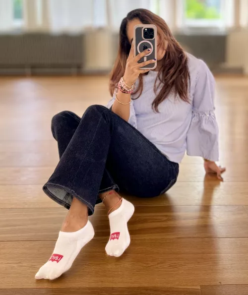 Like Levis socks? 🤭