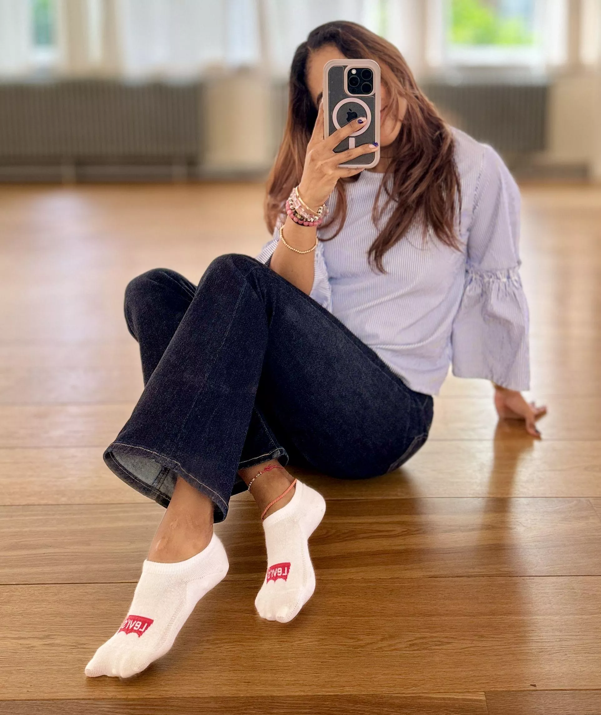Like Levis socks? 🤭