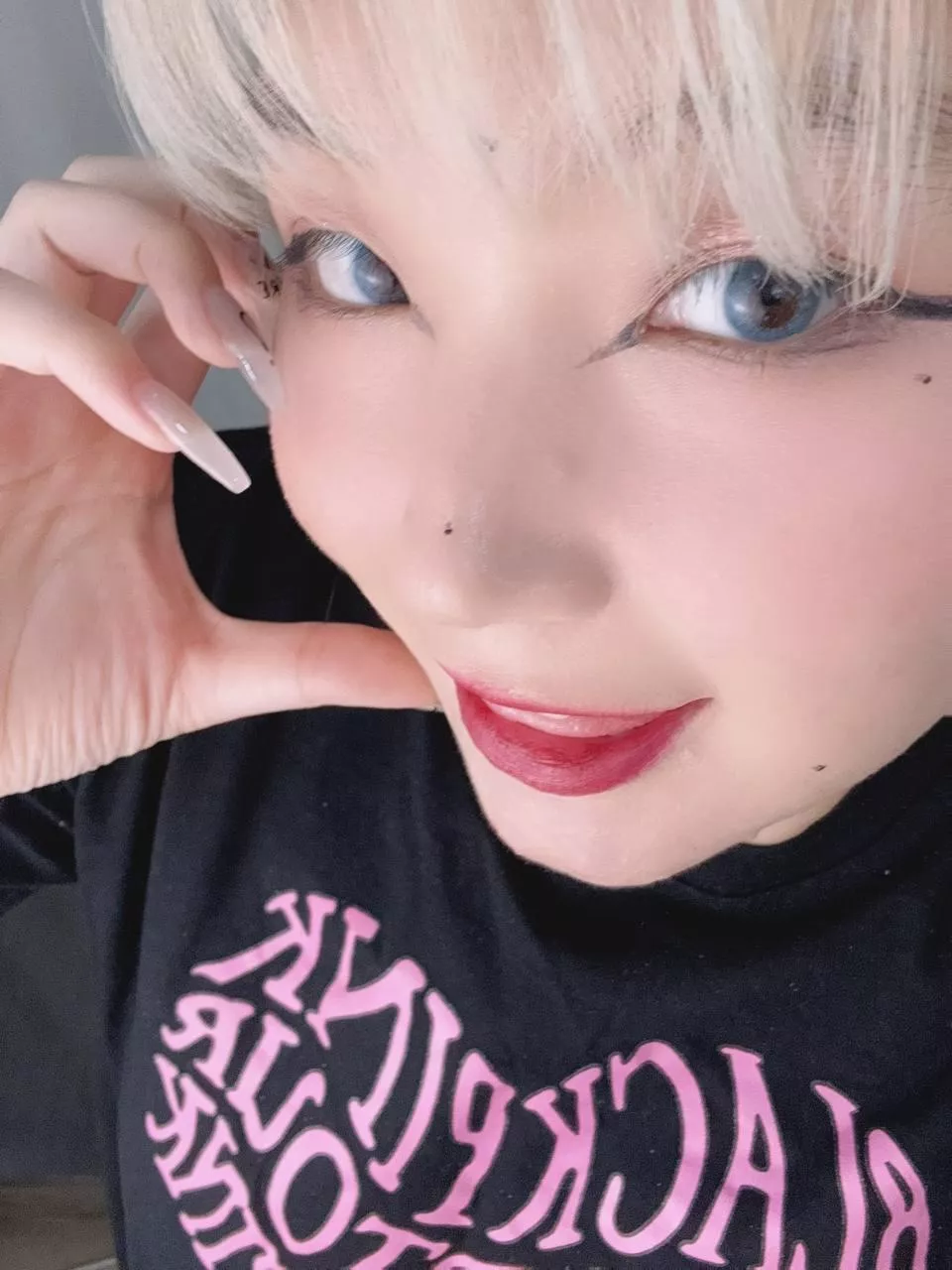 New nails fit my cute face