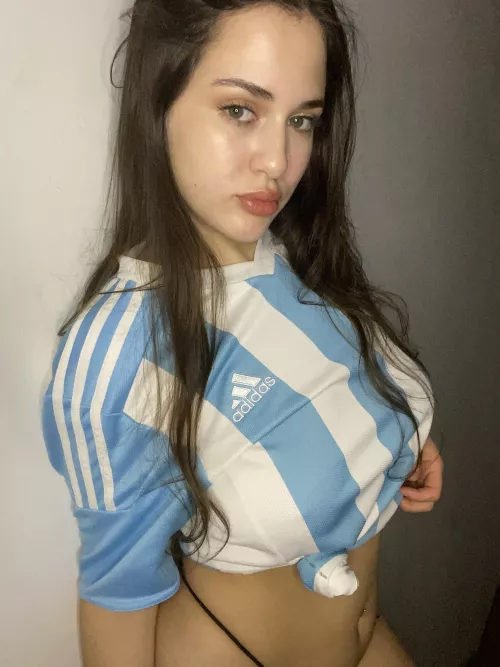Since your favorite team Argentina won let me tie my hair up