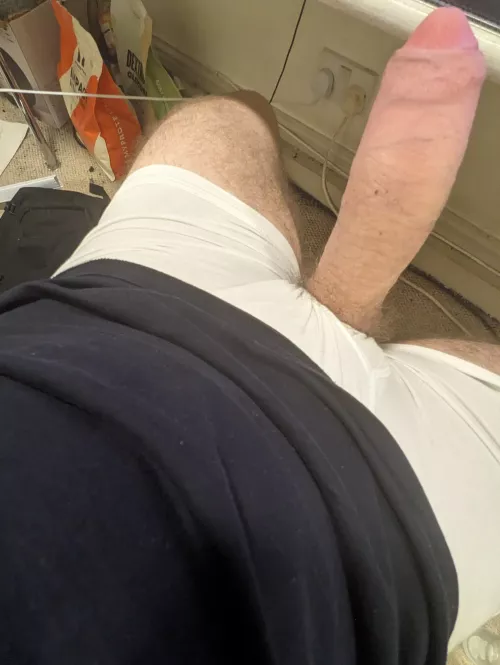 Someone said it's too thick for deepthroating 😭