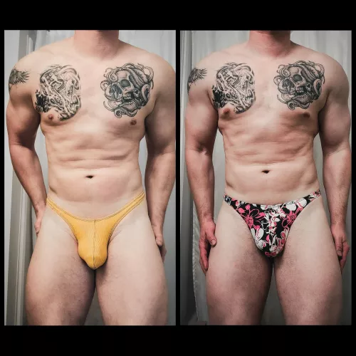 The two styles of thongs featured in my shop :)