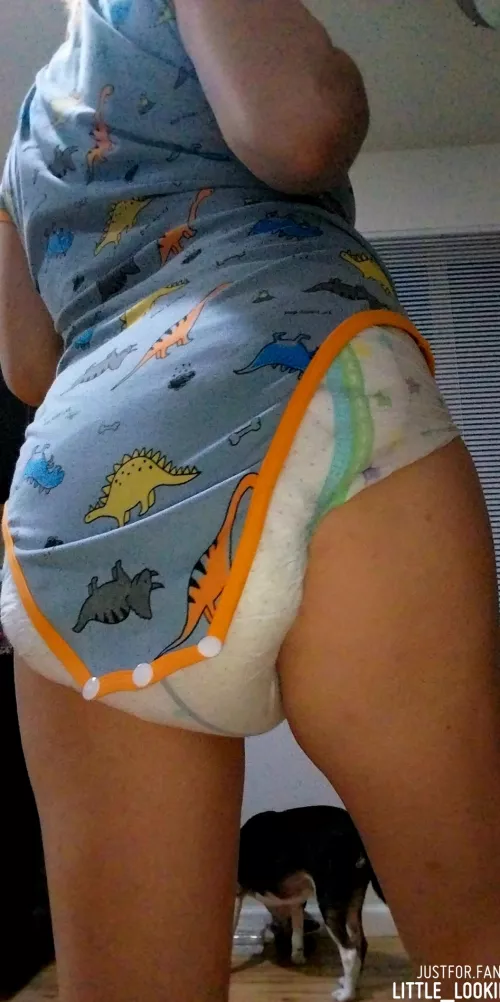 Dis was my bdf i forgot to post 👉🏻👈🏻 don't mind da doggo lol...she likes to photobomb lol