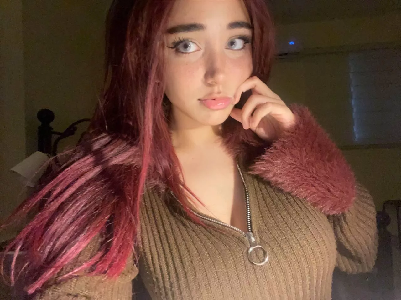 does brown looks good to me?