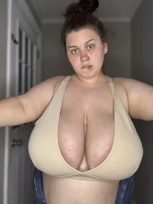 Fetish friendly milf. Offering pool content! ! No judgement zone! Come let mommy help you! [VID][PTY][RATE] [DOM] [PIC] [SNP] [OTH] [SCT][PRD]