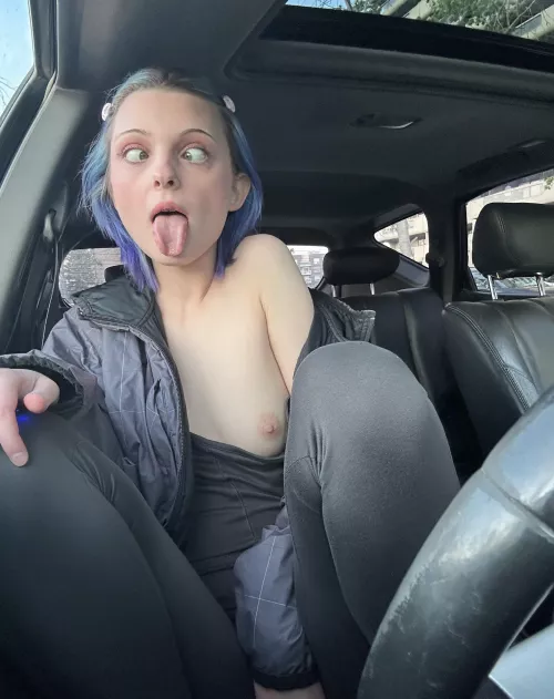 Happy titties out at the gym car park all ready for my work out