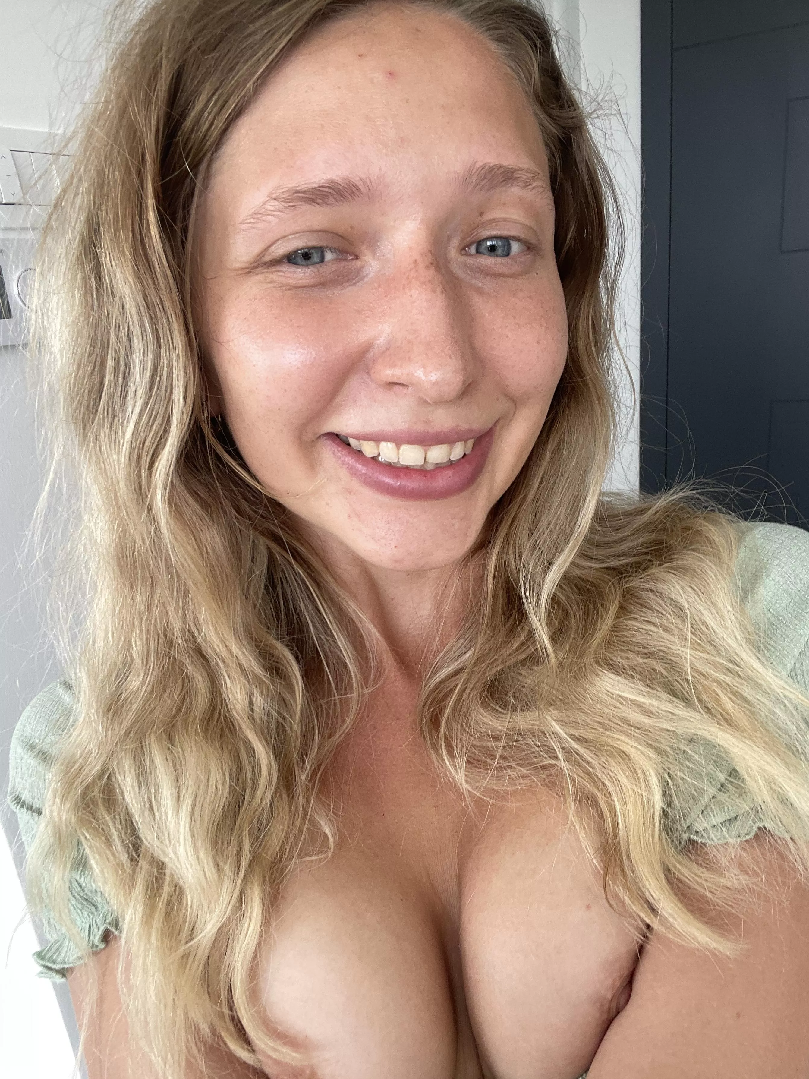 I missed you, my freckles are for you