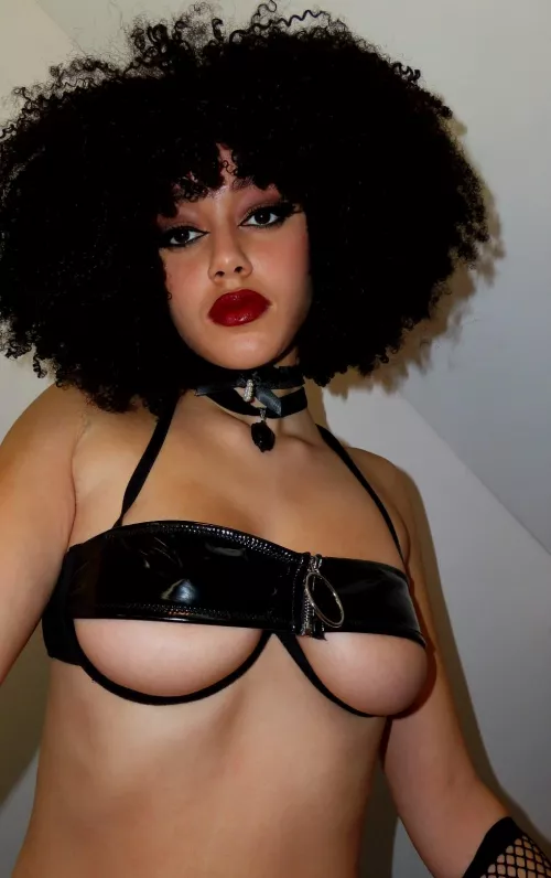 I wonder if im cute enough to be your type 