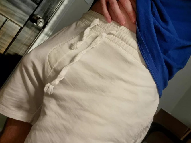 Not used to white shorts, they're a vibe