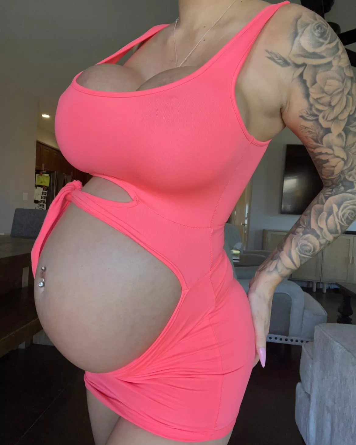 Would you date a pregnant girl