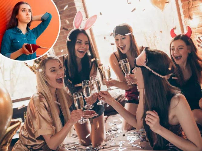 Goddess party in Venus? Either my invitation got lost in the mail, or my screw up with Venus Dolls was more serious than I thought.... 