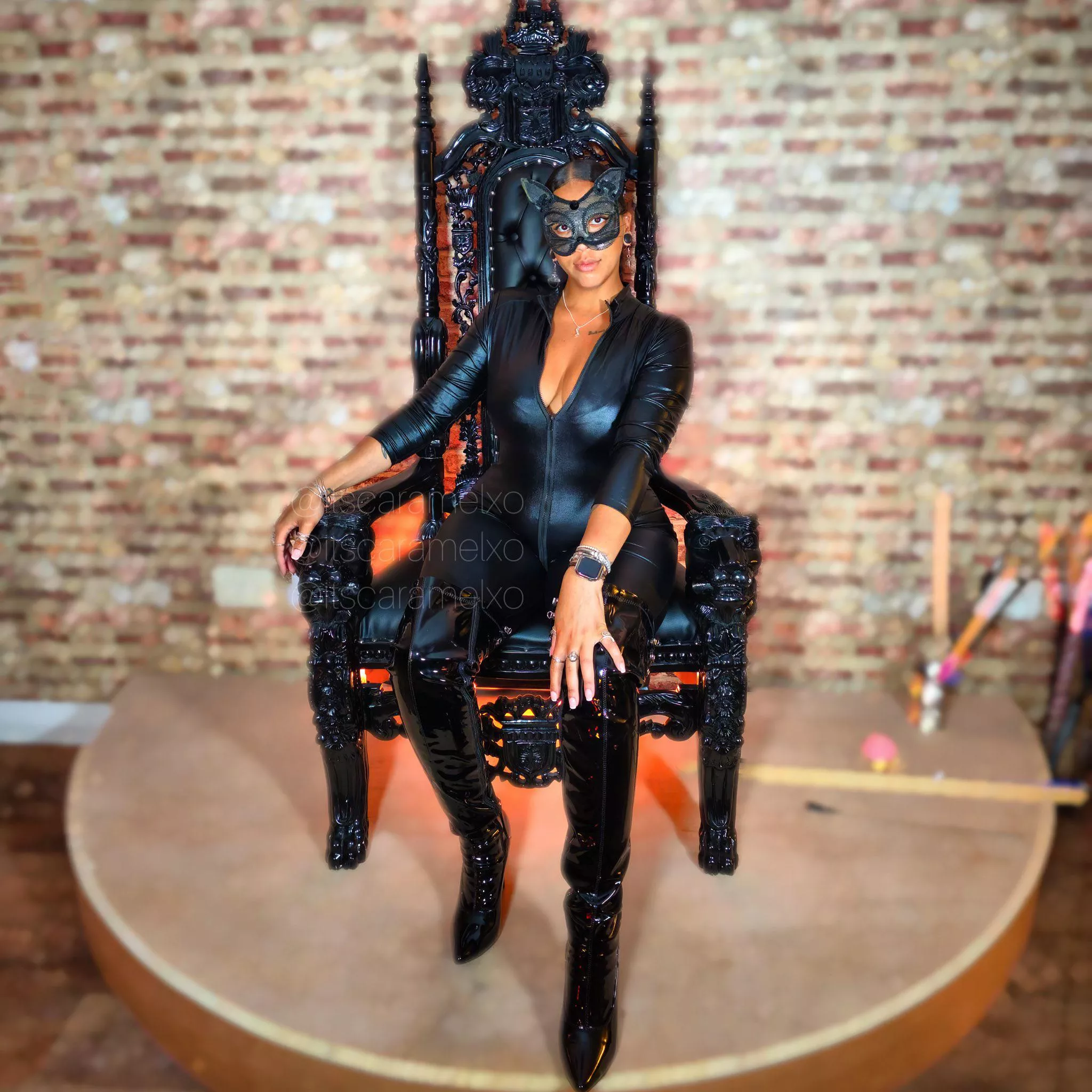 I intend on building a huge wardrobe of leather and PVC catsuits - they make me feel so damn hot 😈