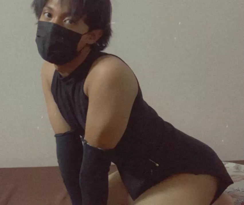 Just your average wanna be femboy