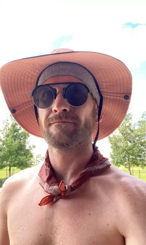 My attire for painting a pool patio today!