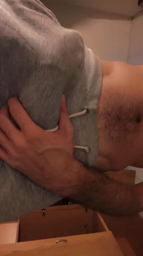 Need a hand here bro (27)