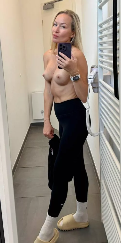 Selfie time from the dressing room