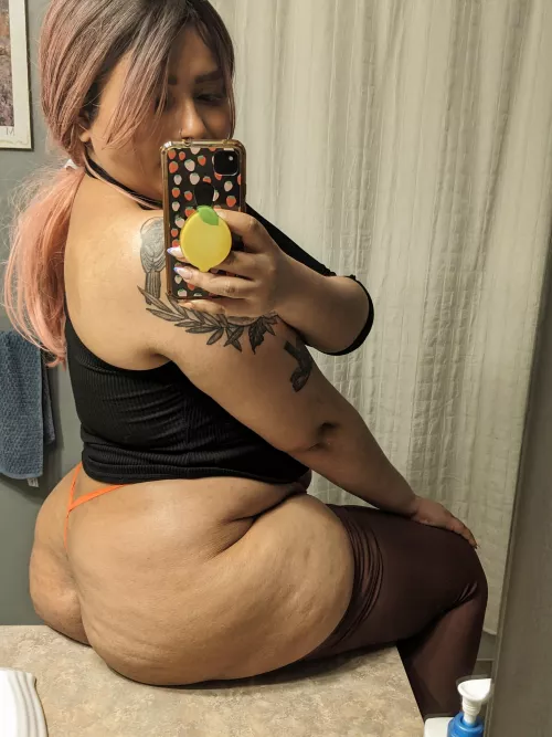 Society lied. Cellulite is actually pretty awesome :) 