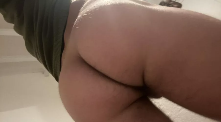 (20)Can I sit on your face?