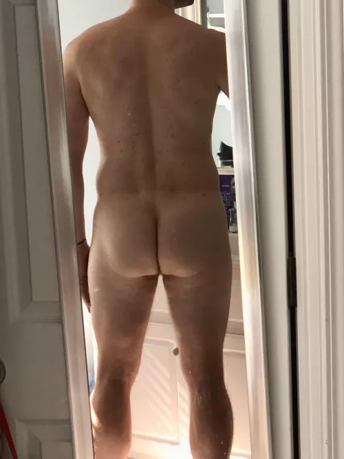 [33] Just your average straight married guy who secretly wants his ass played with more.