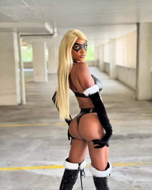 Black Cat gamer here to terrorize you for fun ;)